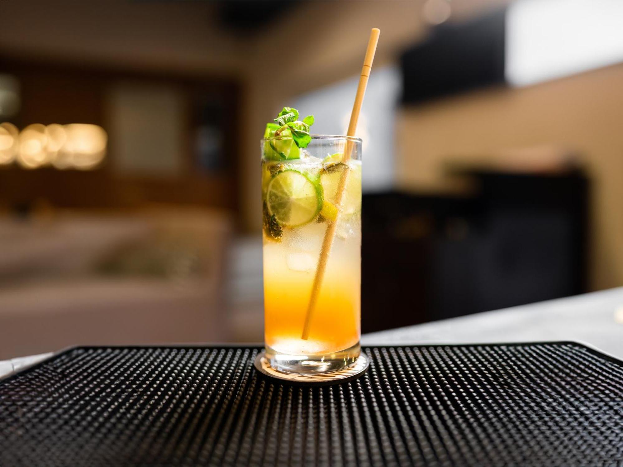 Sunday Hotel Chandigarh Zirakpur Εξωτερικό φωτογραφία