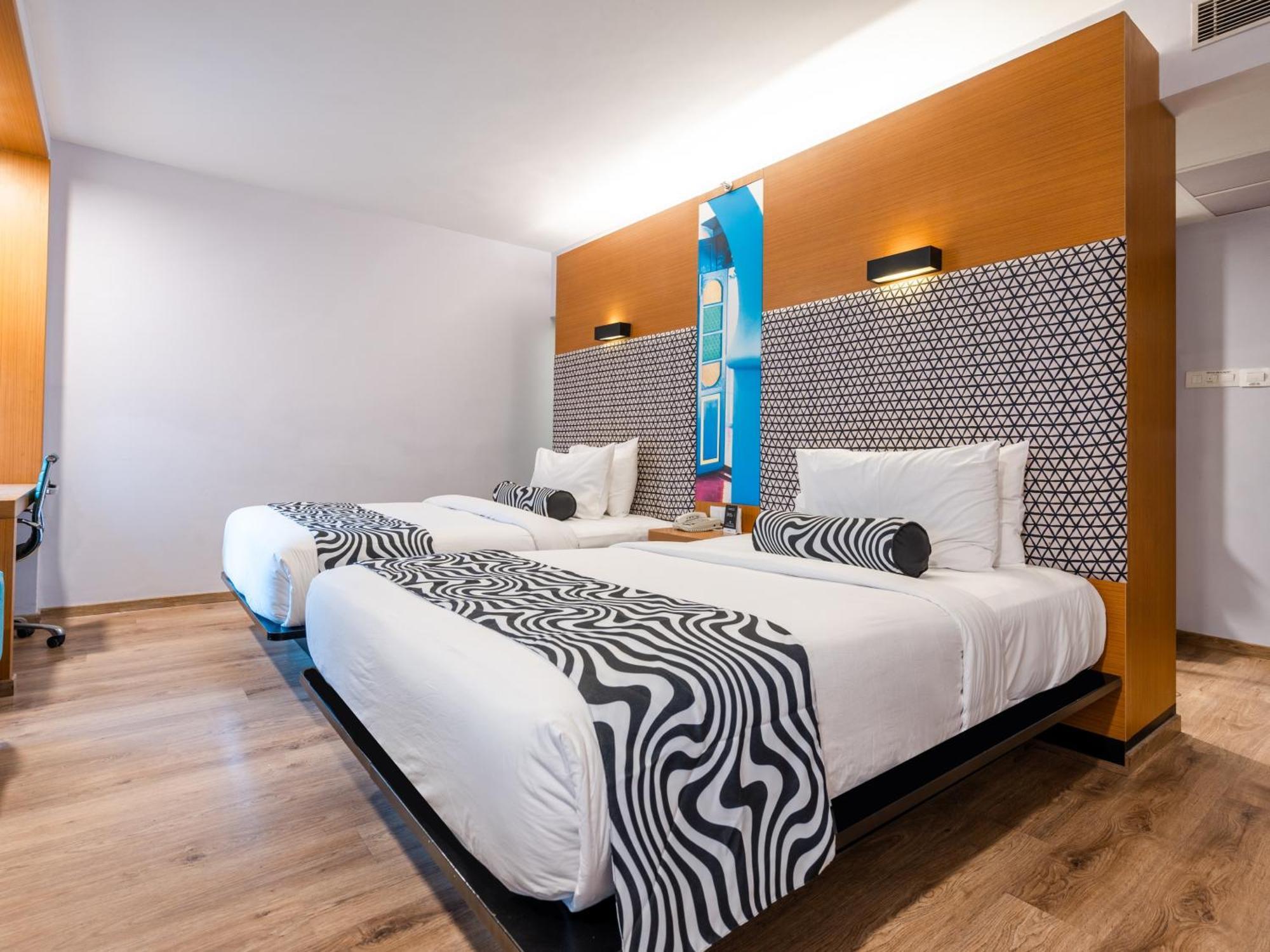 Sunday Hotel Chandigarh Zirakpur Εξωτερικό φωτογραφία