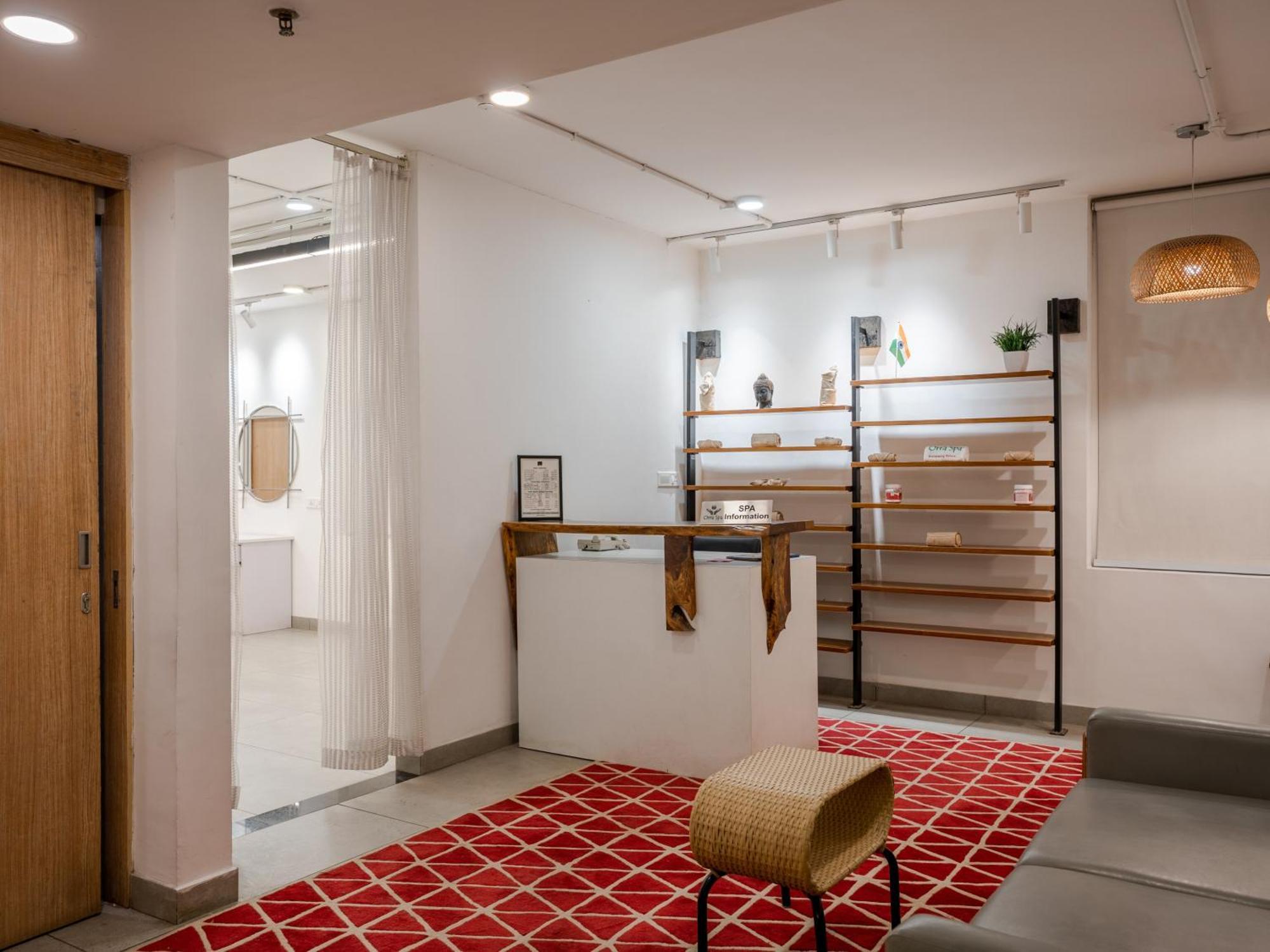 Sunday Hotel Chandigarh Zirakpur Εξωτερικό φωτογραφία
