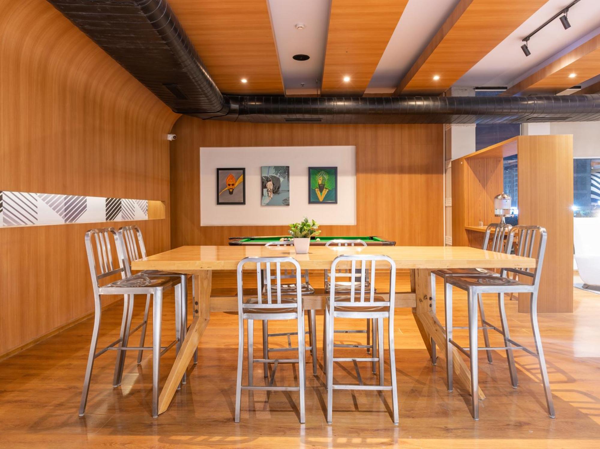 Sunday Hotel Chandigarh Zirakpur Εξωτερικό φωτογραφία